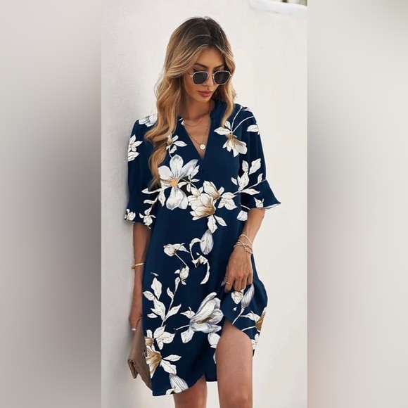 NWT Floral Summer Shift Dress - Picture 2 of 5